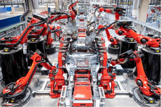 要買車的注意了,5月車市新變化,除了機(jī)動(dòng)車新規(guī)還有新一輪漲價(jià)潮